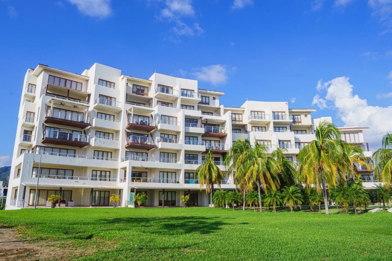 B Nayar Family Luxury Suites & Villas Residences La Cruz de Huanacaxtle المظهر الخارجي الصورة