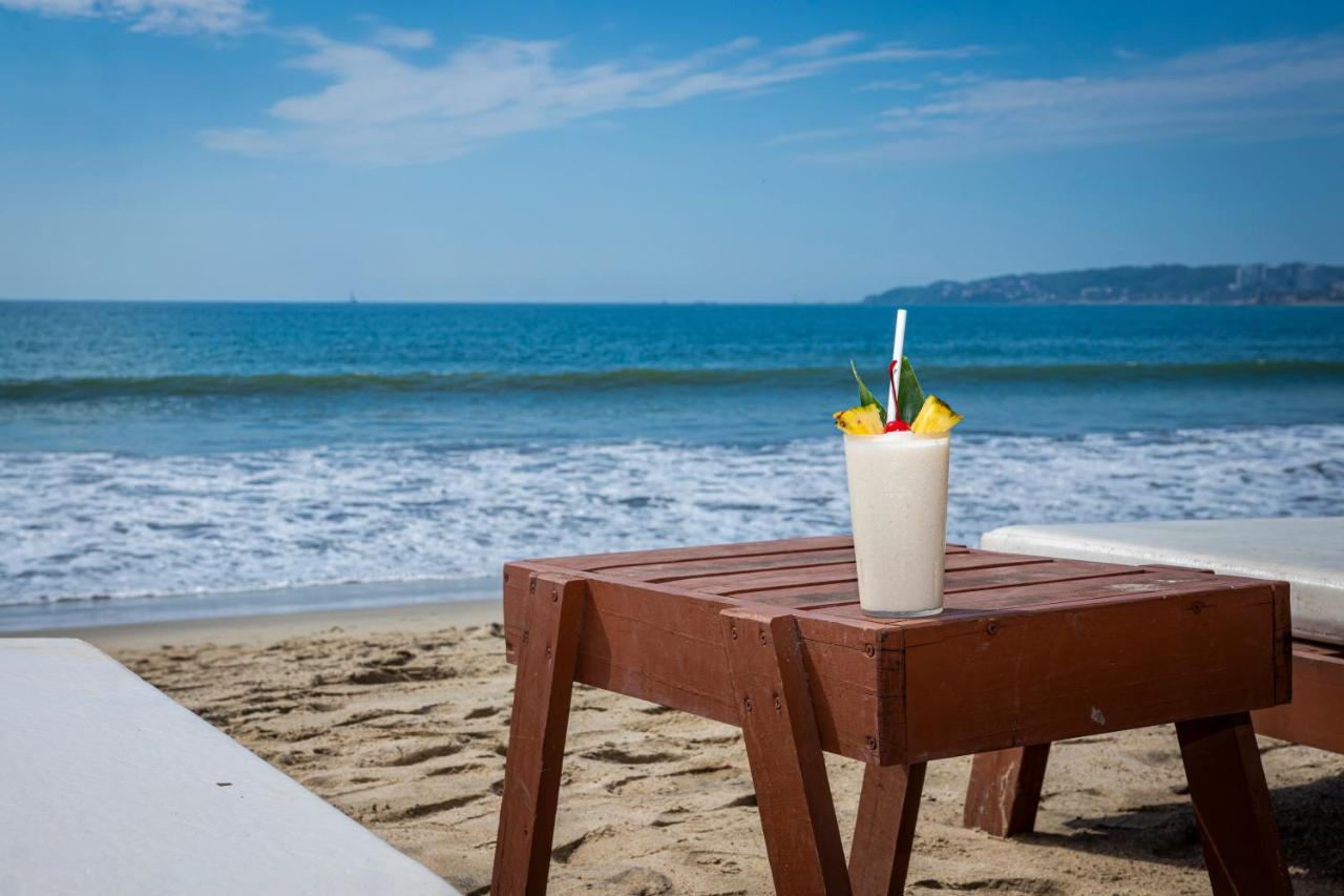 B Nayar Family Luxury Suites & Villas Residences La Cruz de Huanacaxtle المظهر الخارجي الصورة