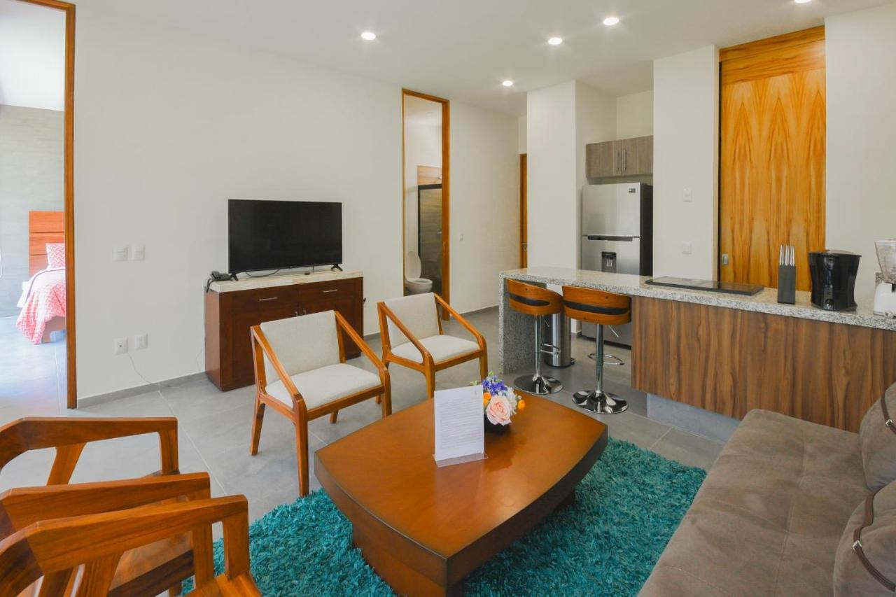 B Nayar Family Luxury Suites & Villas Residences La Cruz de Huanacaxtle المظهر الخارجي الصورة